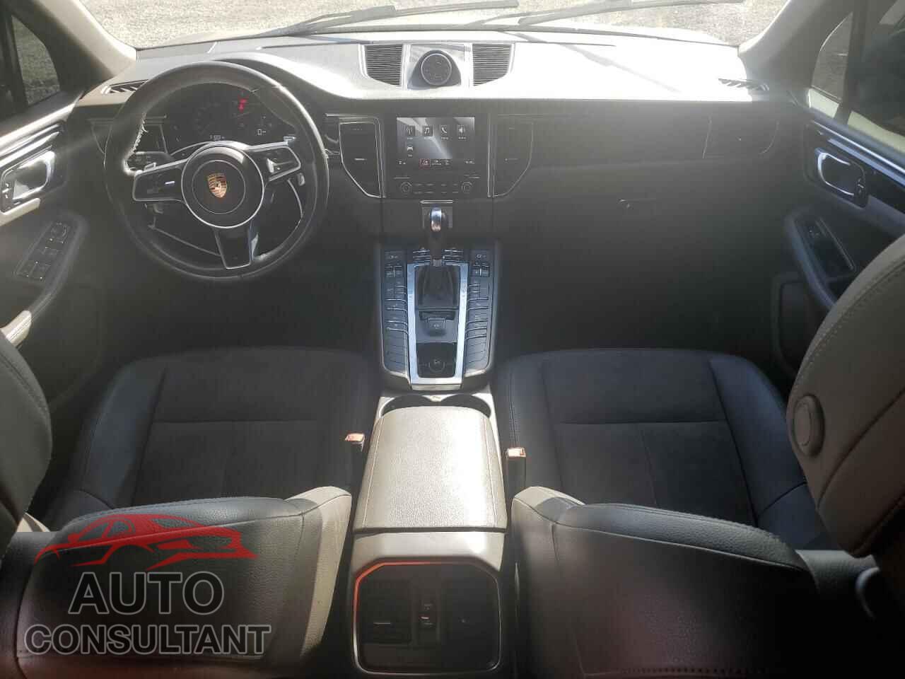 PORSCHE MACAN 2017 - WP1AA2A55HLB09764