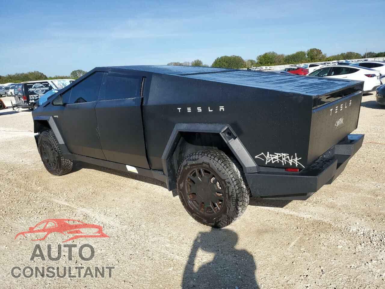 TESLA CYBERTRUCK 2024 - 7G2CEHED4RA006899