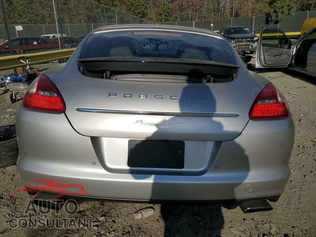 PORSCHE PANAMERA 2012 - WP0AA2A70CL015352