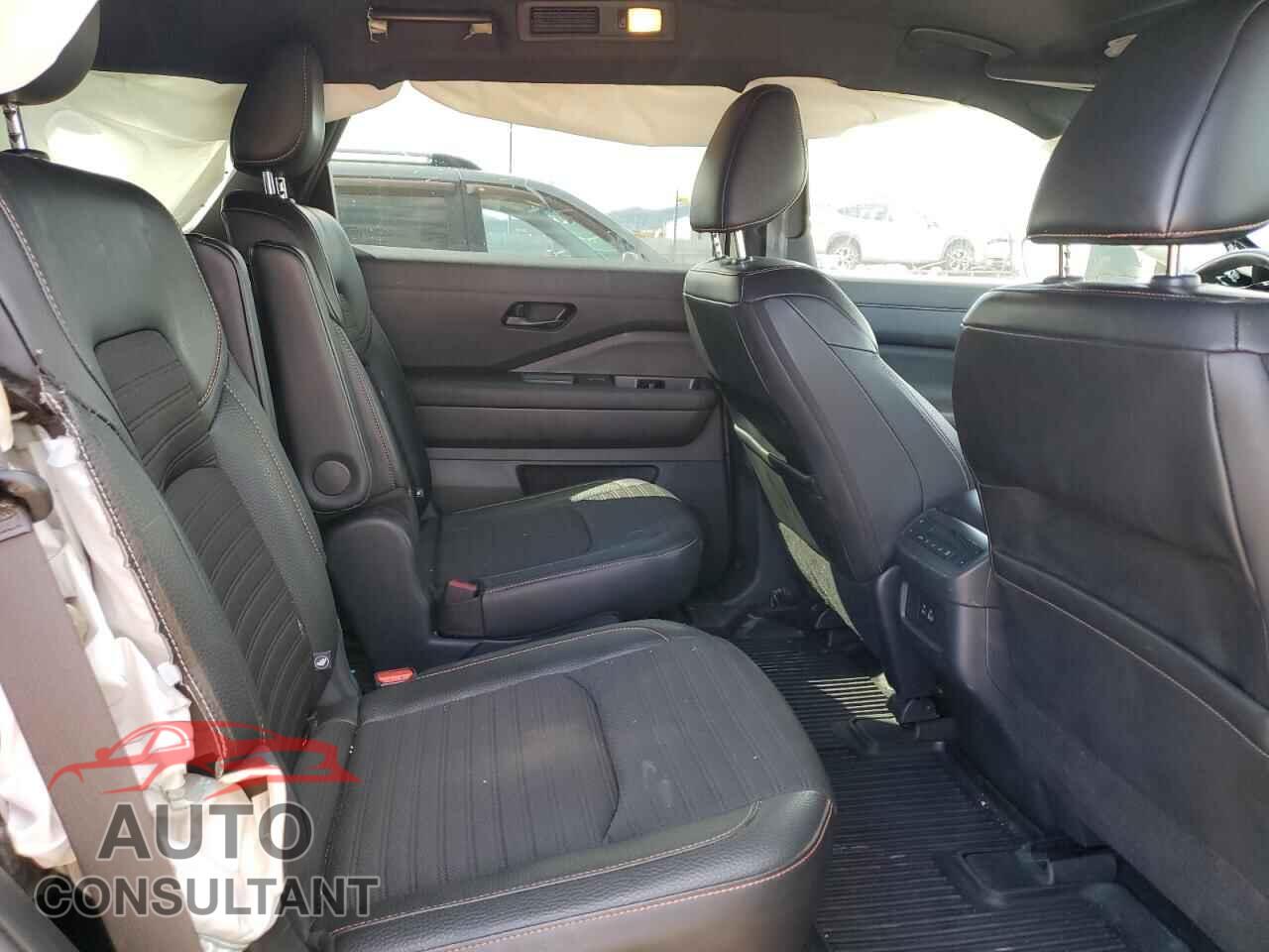 NISSAN PATHFINDER 2023 - 5N1DR3BD0PC259374