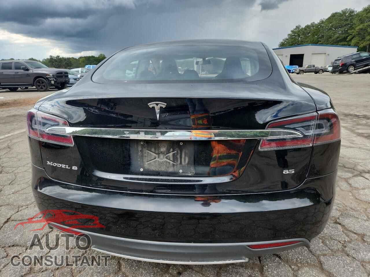 TESLA MODEL S 2013 - 5YJSA1CNXDFP16673