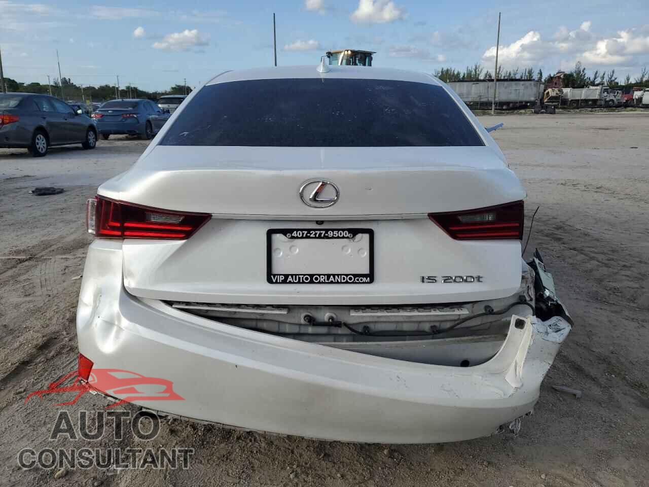 LEXUS IS 2016 - JTHBA1D27G5011502