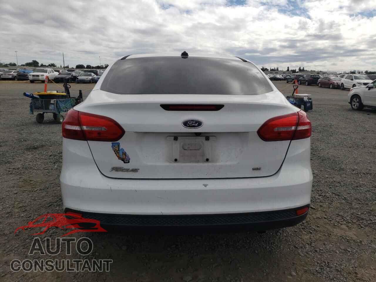 FORD FOCUS 2016 - 1FADP3F24GL347885