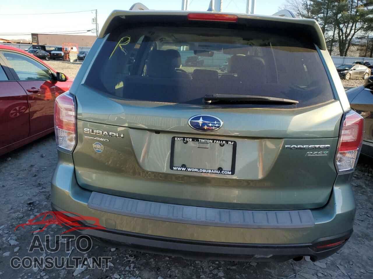 SUBARU FORESTER 2017 - JF2SJAGC8HH564487