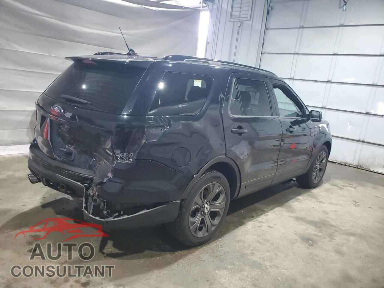 FORD EXPLORER 2018 - 1FM5K8GTXJGB82583