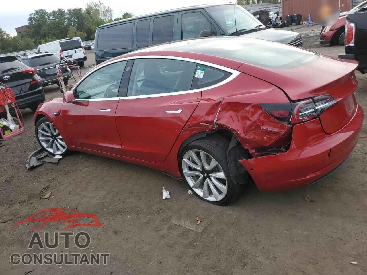 TESLA MODEL 3 2018 - 5YJ3E1EB8JF121750