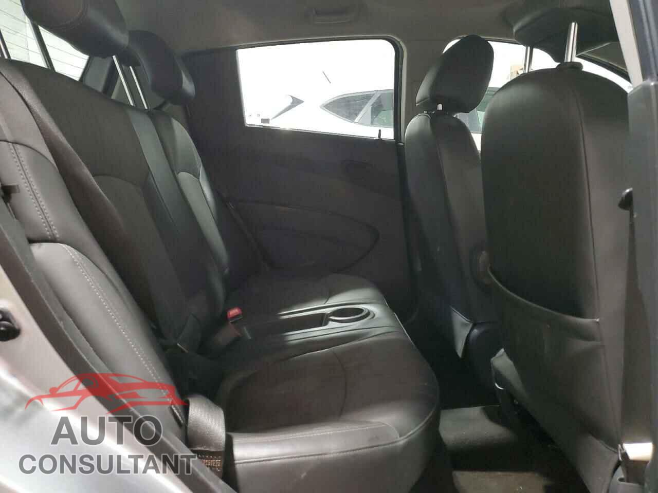 CHEVROLET SPARK 2015 - KL8CD6S94FC763882