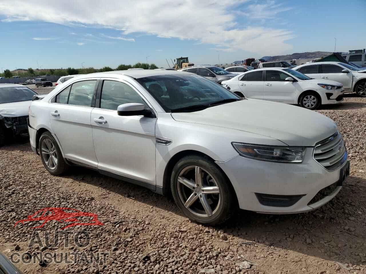 FORD TAURUS 2015 - 1FAHP2E92FG172960