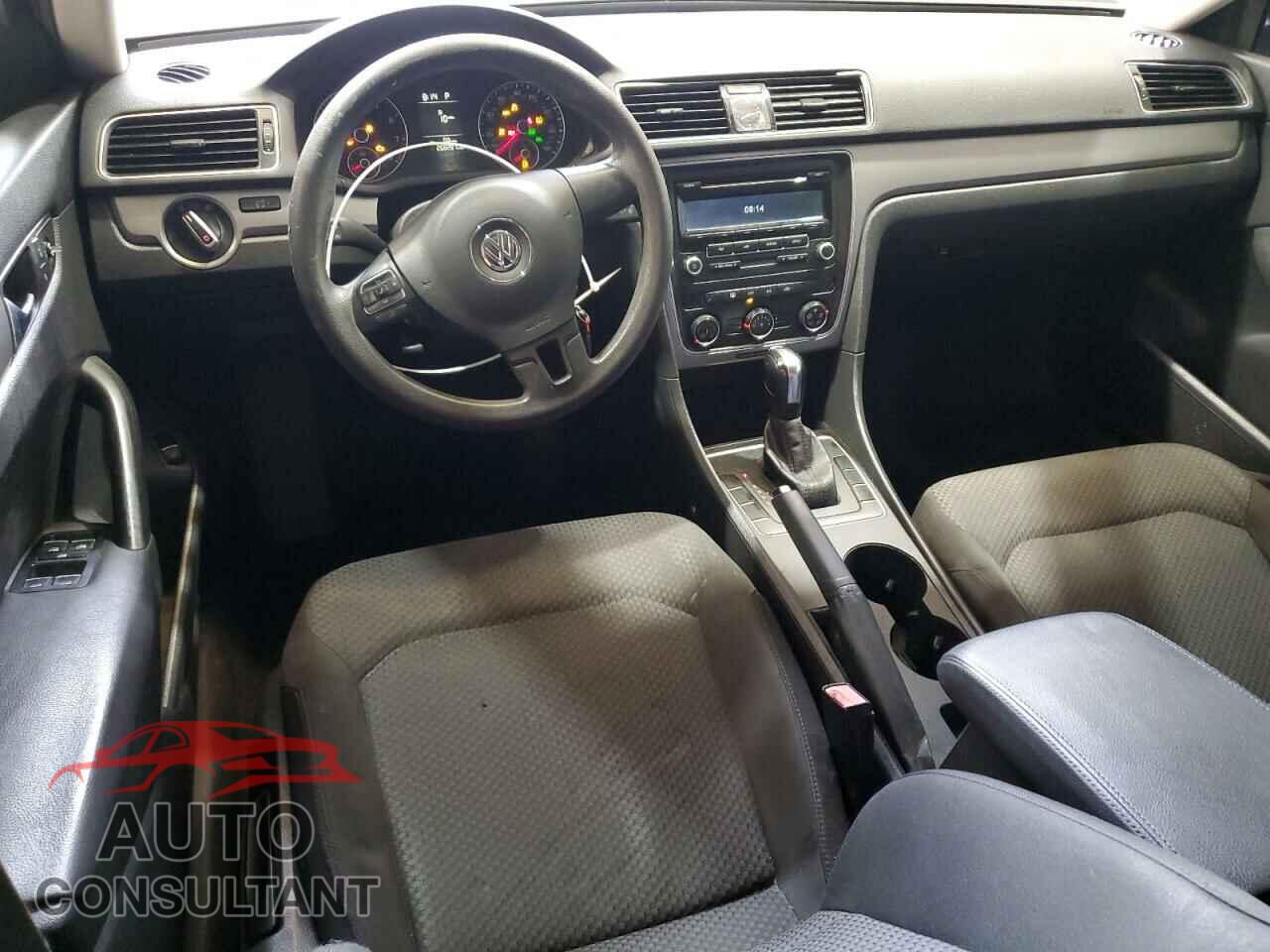 VOLKSWAGEN PASSAT 2013 - 1VWAP7A30DC035351