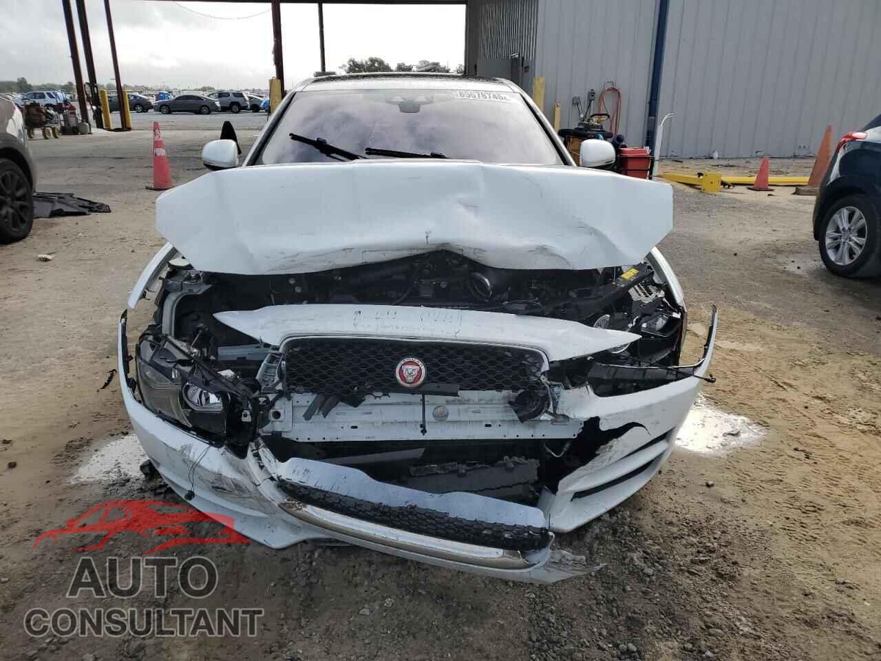 JAGUAR XE 2019 - SAJAD4FX9KCP51203