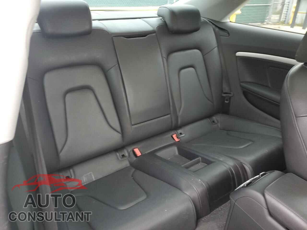 AUDI A5 2013 - WAULFAFR4DA001172