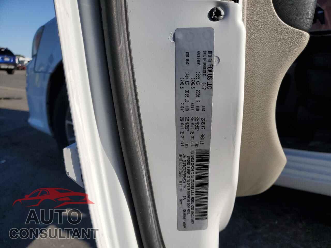 DODGE CARAVAN 2017 - 2C4RDGCG3HR790070