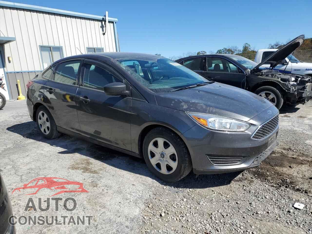 FORD FOCUS 2017 - 1FADP3E27HL218624