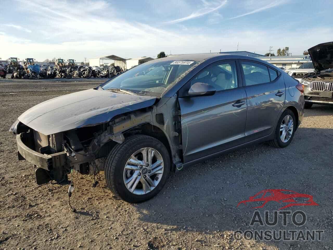 HYUNDAI ELANTRA 2019 - 5NPD84LF7KH475460
