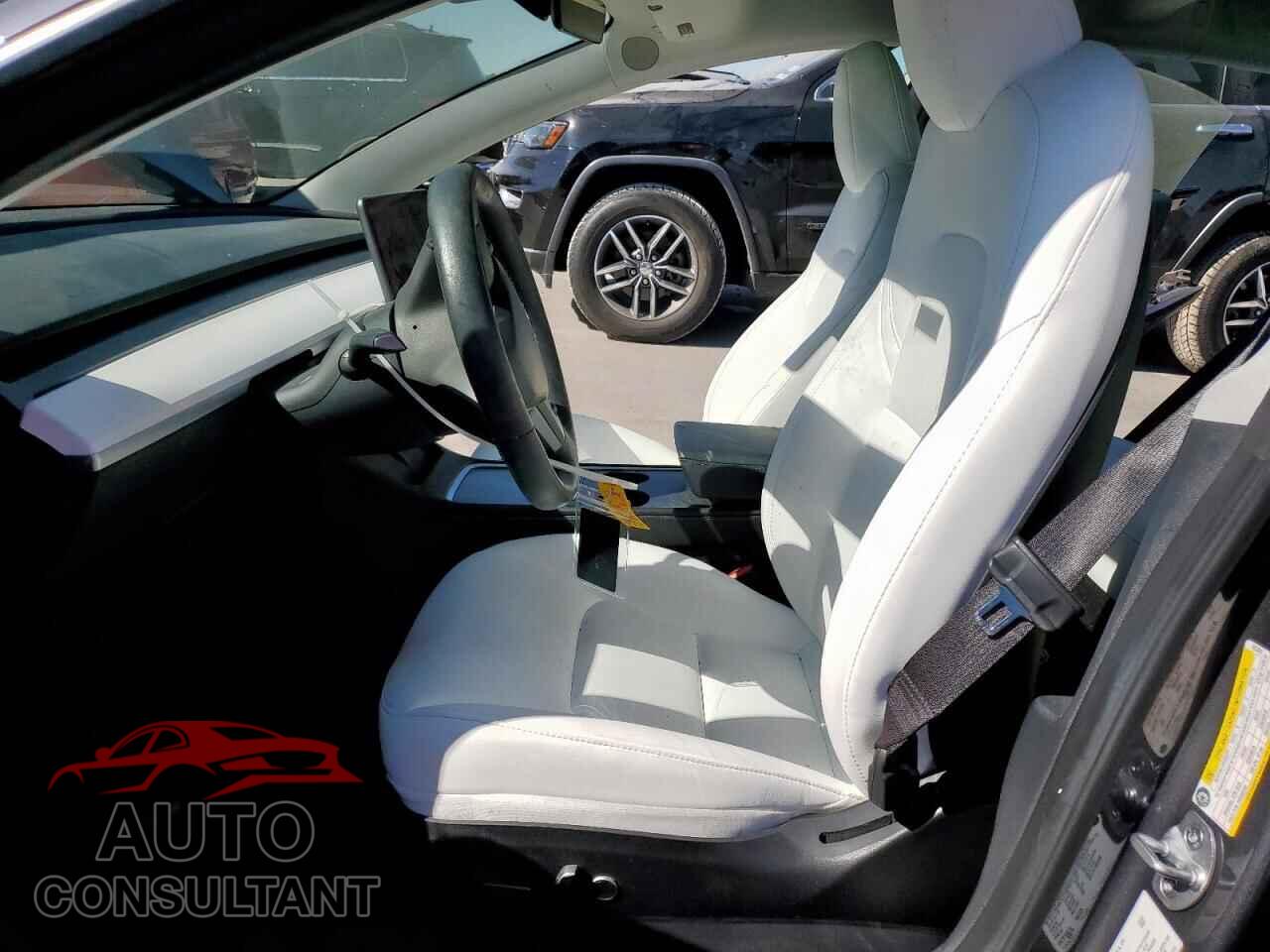 TESLA MODEL 3 2023 - 5YJ3E1EA2PF663068