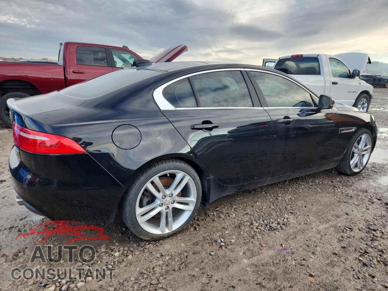 JAGUAR XE 2017 - SAJAK4BV7HA945954