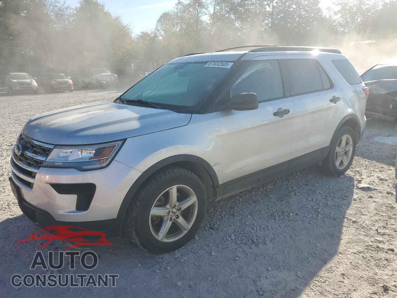 FORD EXPLORER 2018 - 1FM5K7B81JGB07588