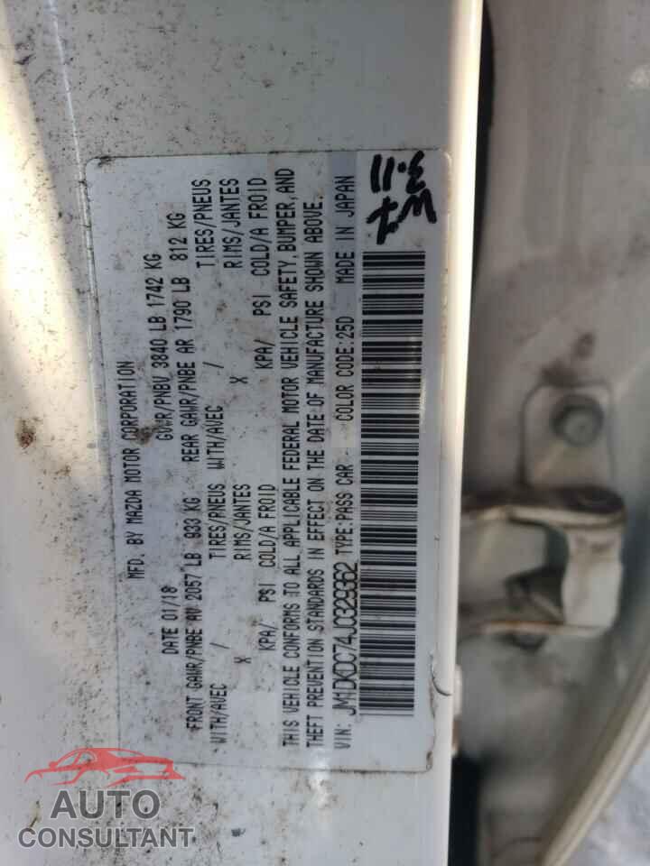 MAZDA CX-3 2018 - JM1DKDC74J0329362