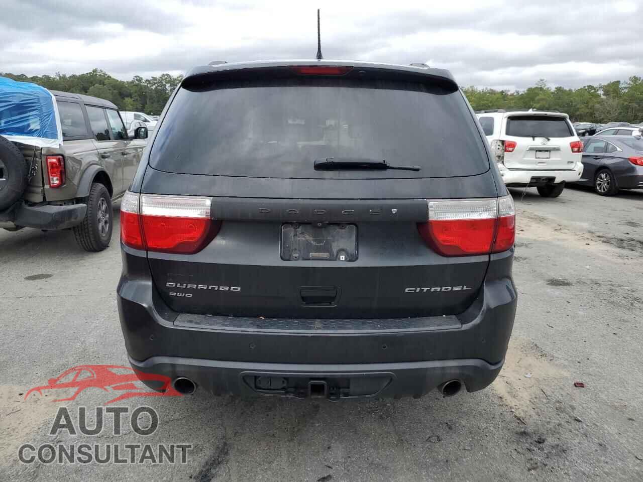 DODGE DURANGO 2012 - 1C4SDJET4CC104368
