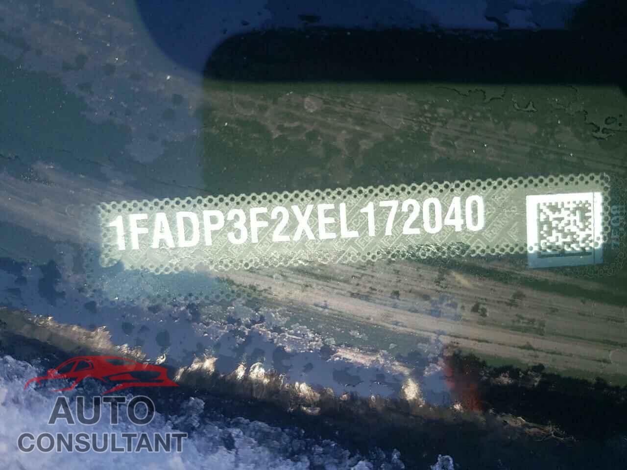 FORD FOCUS 2014 - 1FADP3F2XEL172040