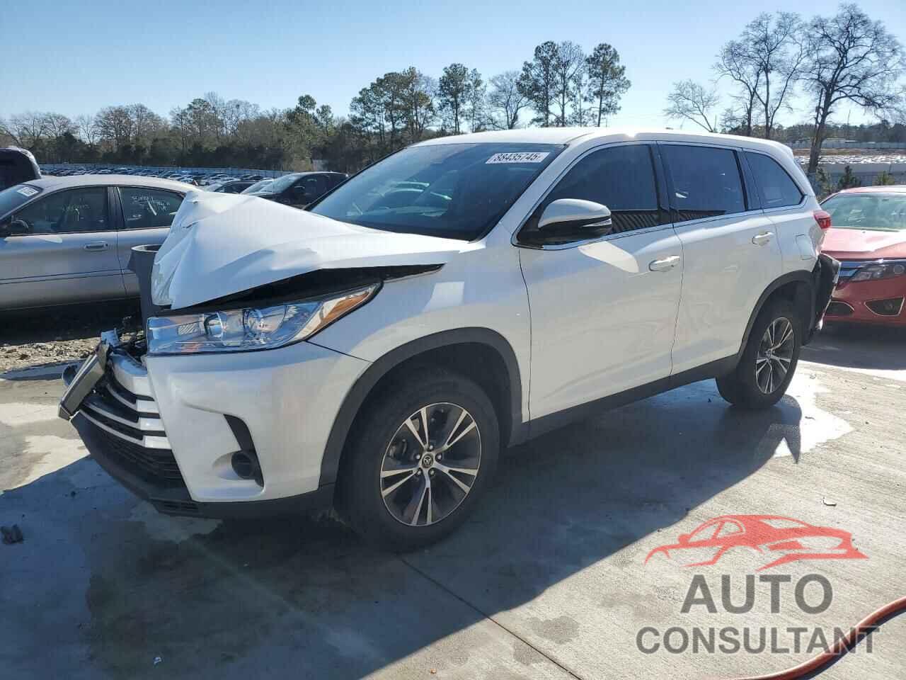 TOYOTA HIGHLANDER 2019 - 5TDZARFH3KS059615