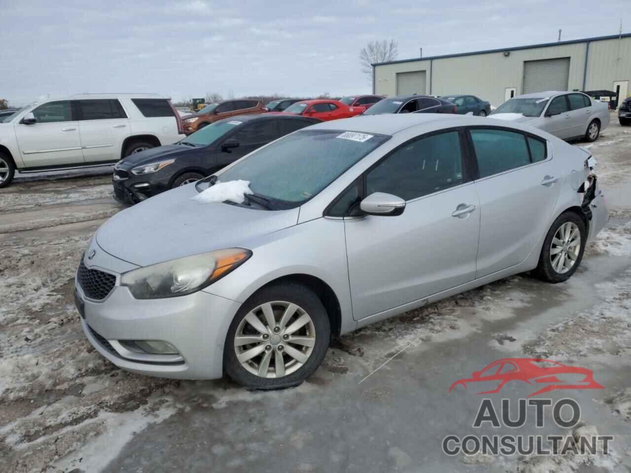 KIA FORTE 2015 - KNAFX4A8XF5328861