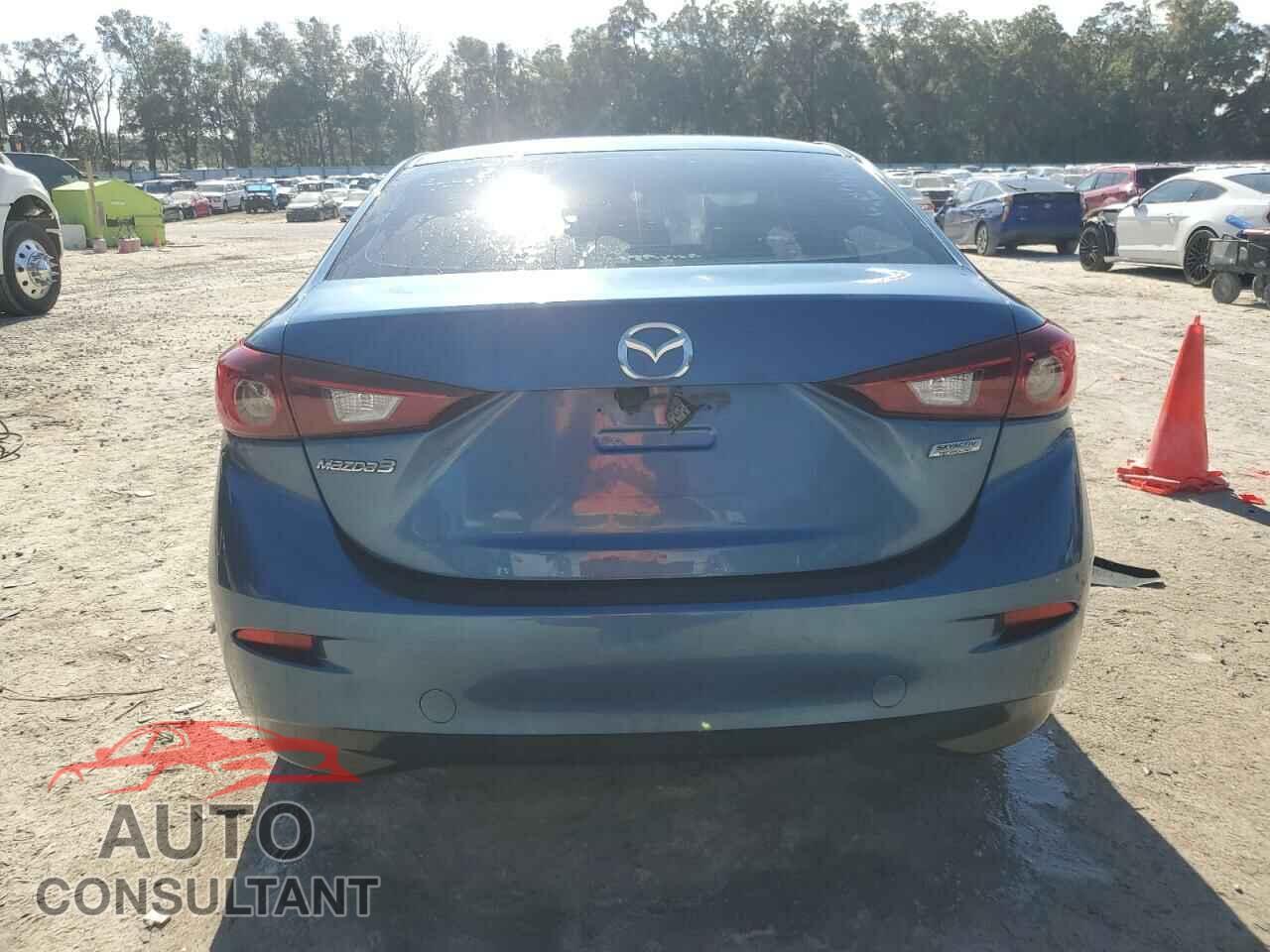 MAZDA 3 2017 - 3MZBN1V77HM124567