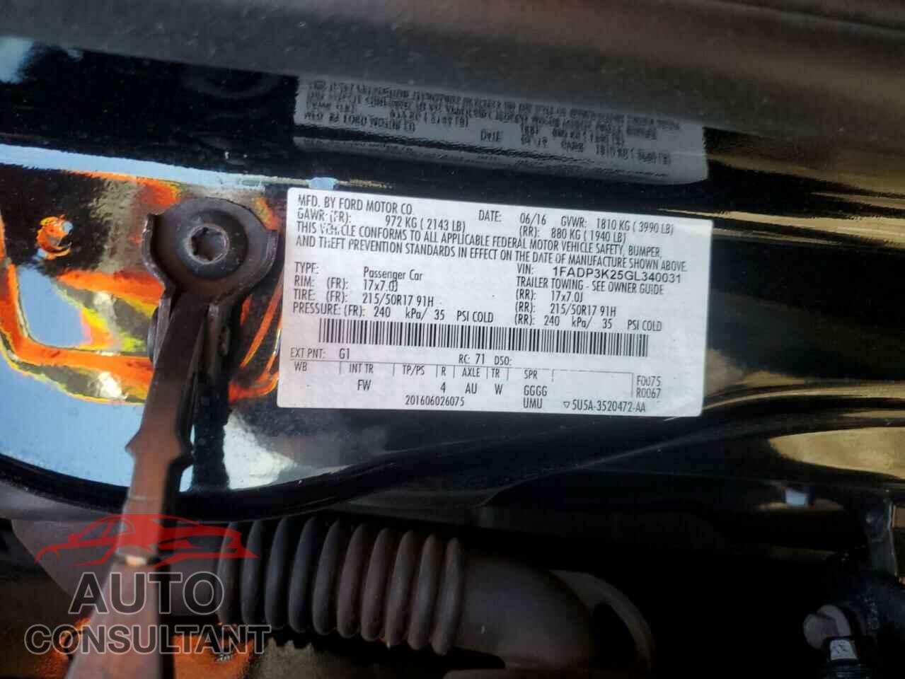 FORD FOCUS 2016 - 1FADP3K25GL340031