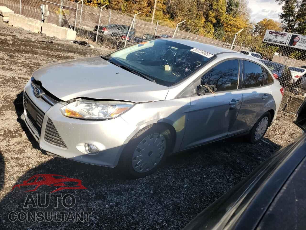 FORD FOCUS 2012 - 1FAHP3F27CL257559