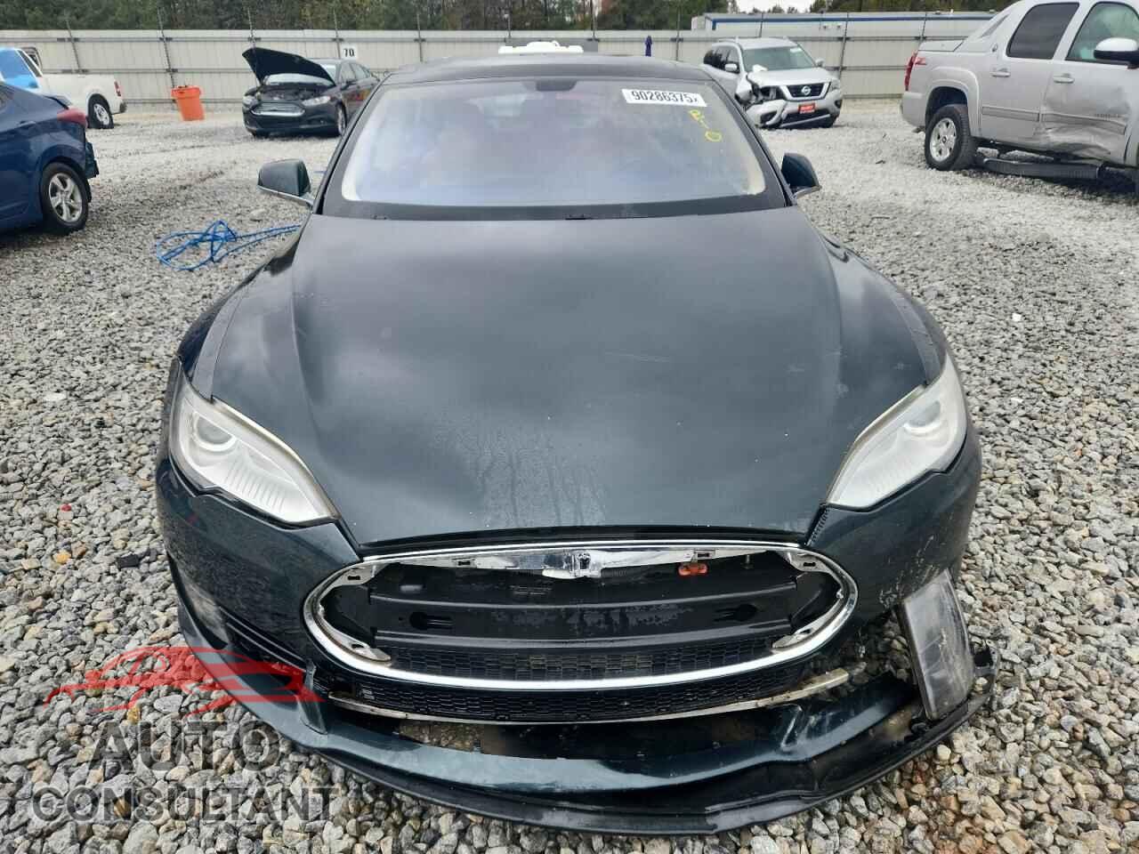 TESLA MODEL S 2013 - 5YJSA1CPXDFP05156