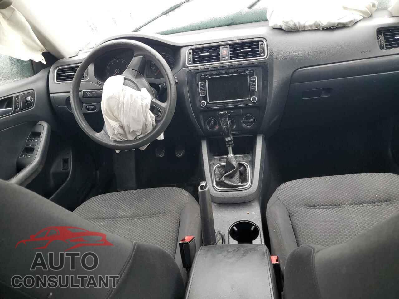 VOLKSWAGEN JETTA 2014 - 3VW1K7AJ0EM320810