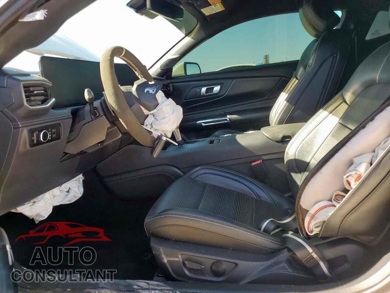 FORD MUSTANG 2024 - 1FA6P8CF0R5417211