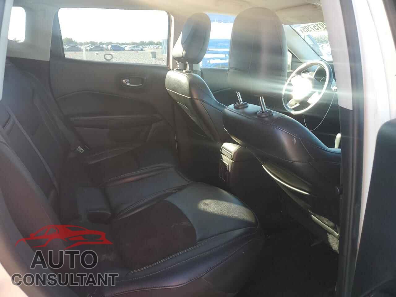 JEEP COMPASS 2020 - 3C4NJCBB2LT141596