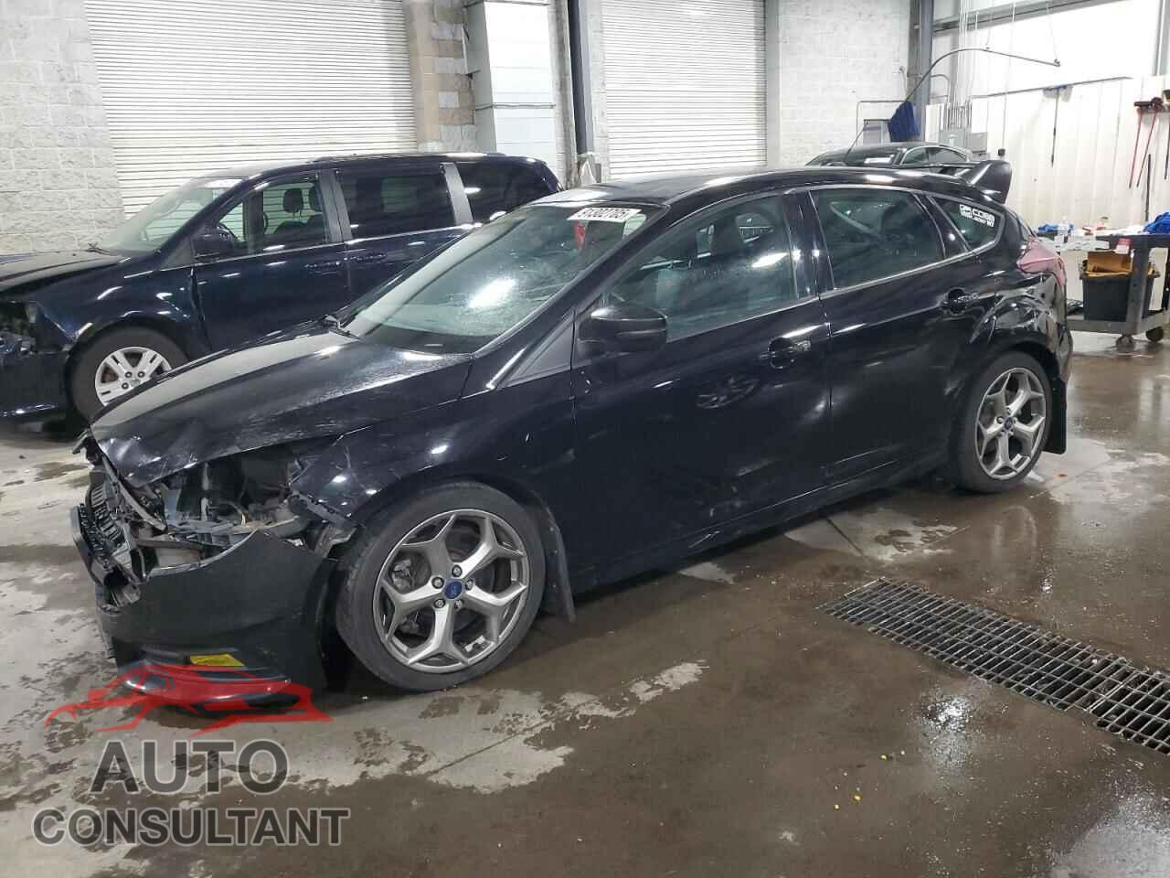 FORD FOCUS 2017 - 1FADP3L96HL277163