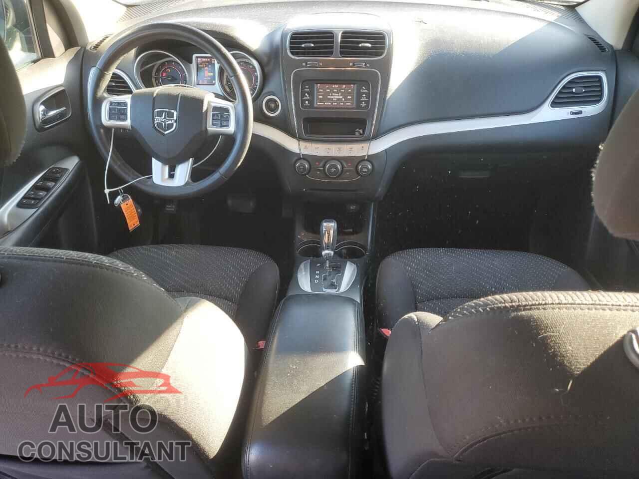 DODGE JOURNEY 2015 - 3C4PDCAB6FT617077