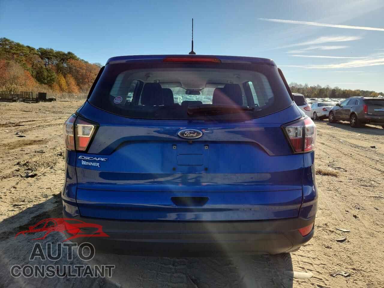 FORD ESCAPE 2017 - 1FMCU0F73HUD33959
