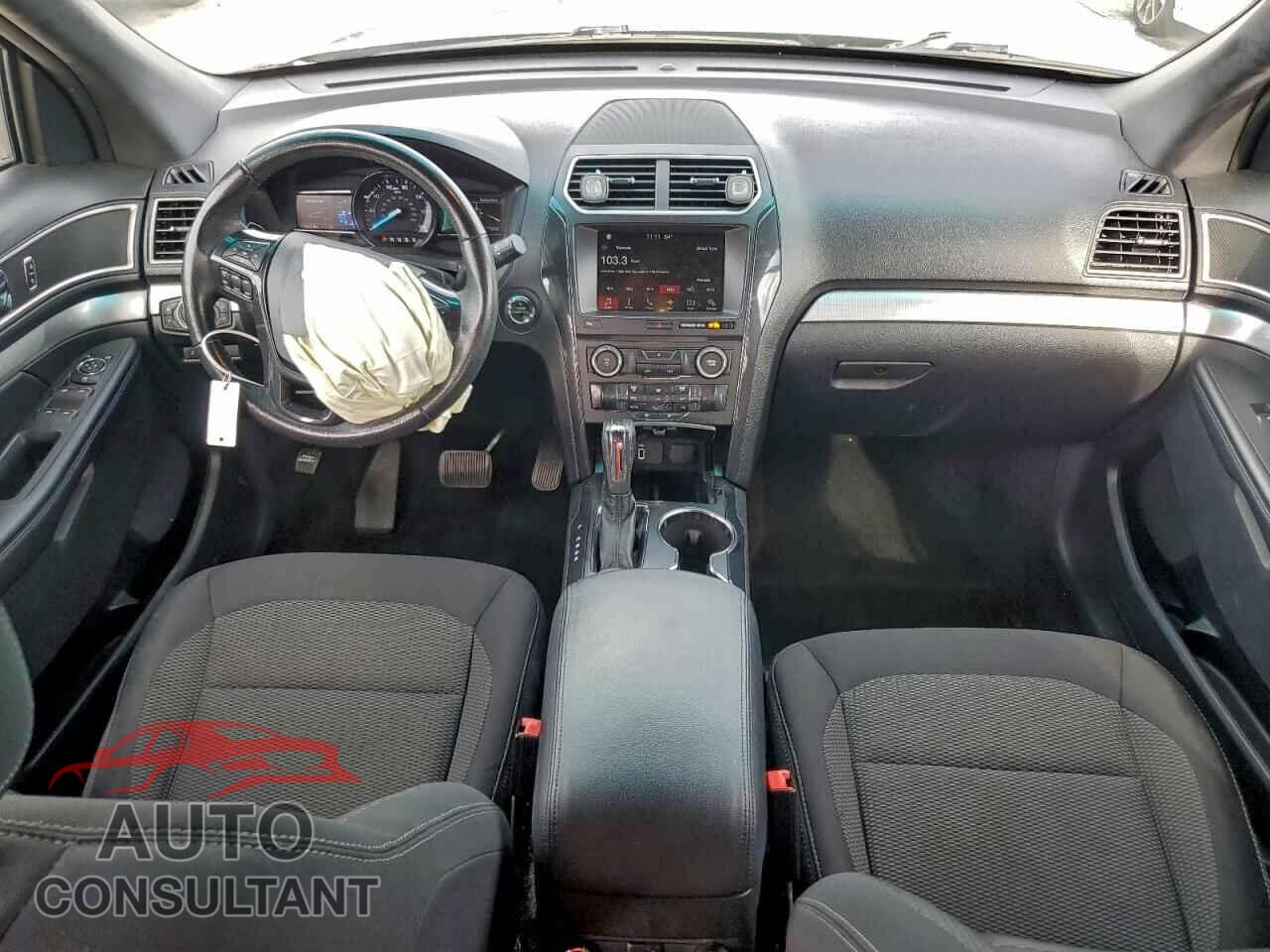FORD EXPLORER 2017 - 1FM5K8D84HGA32480