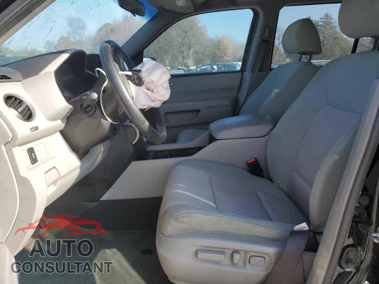 HONDA PILOT 2015 - 5FNYF4H37FB079149