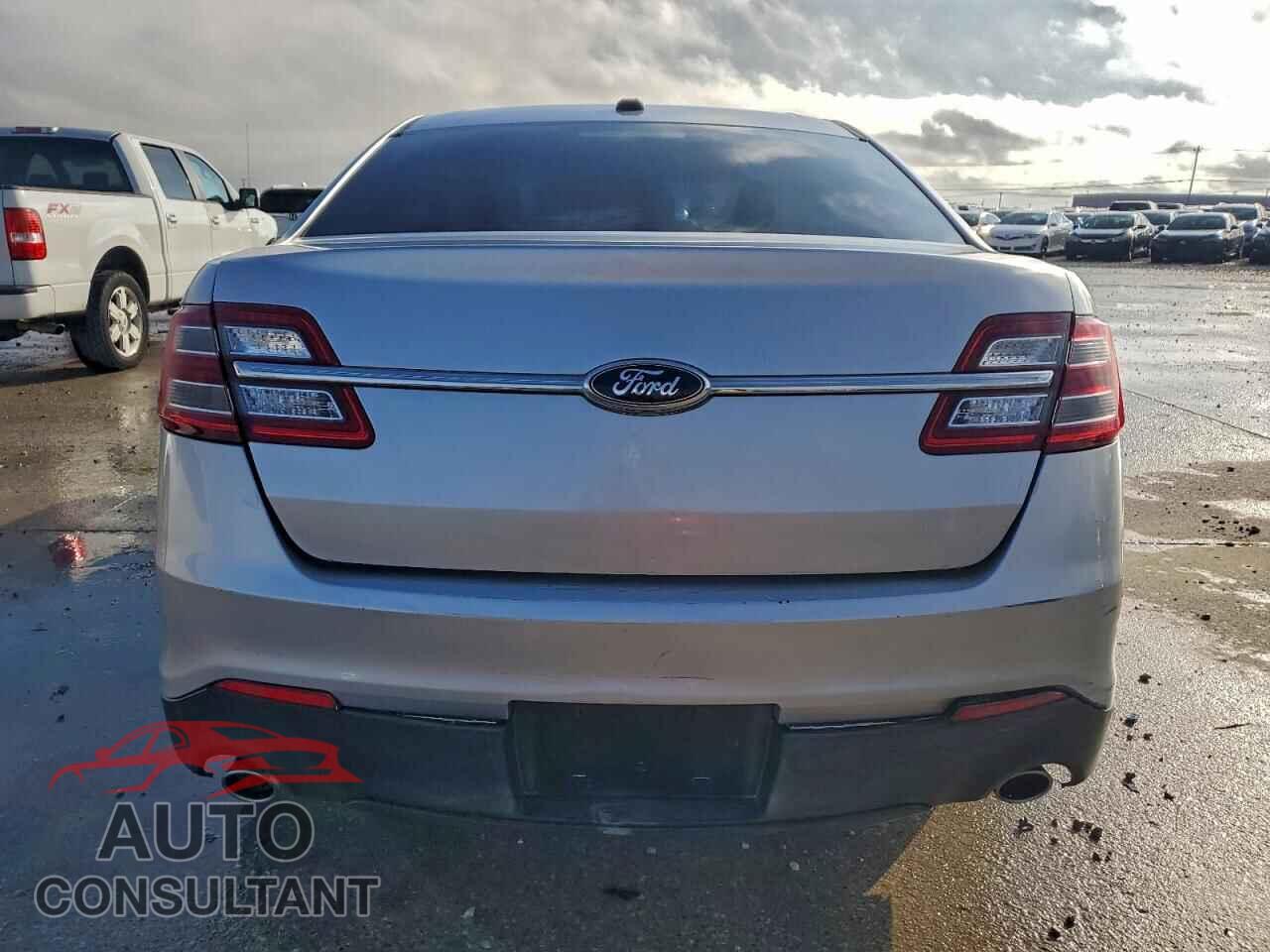 FORD TAURUS 2013 - 1FAHP2D89DG185114