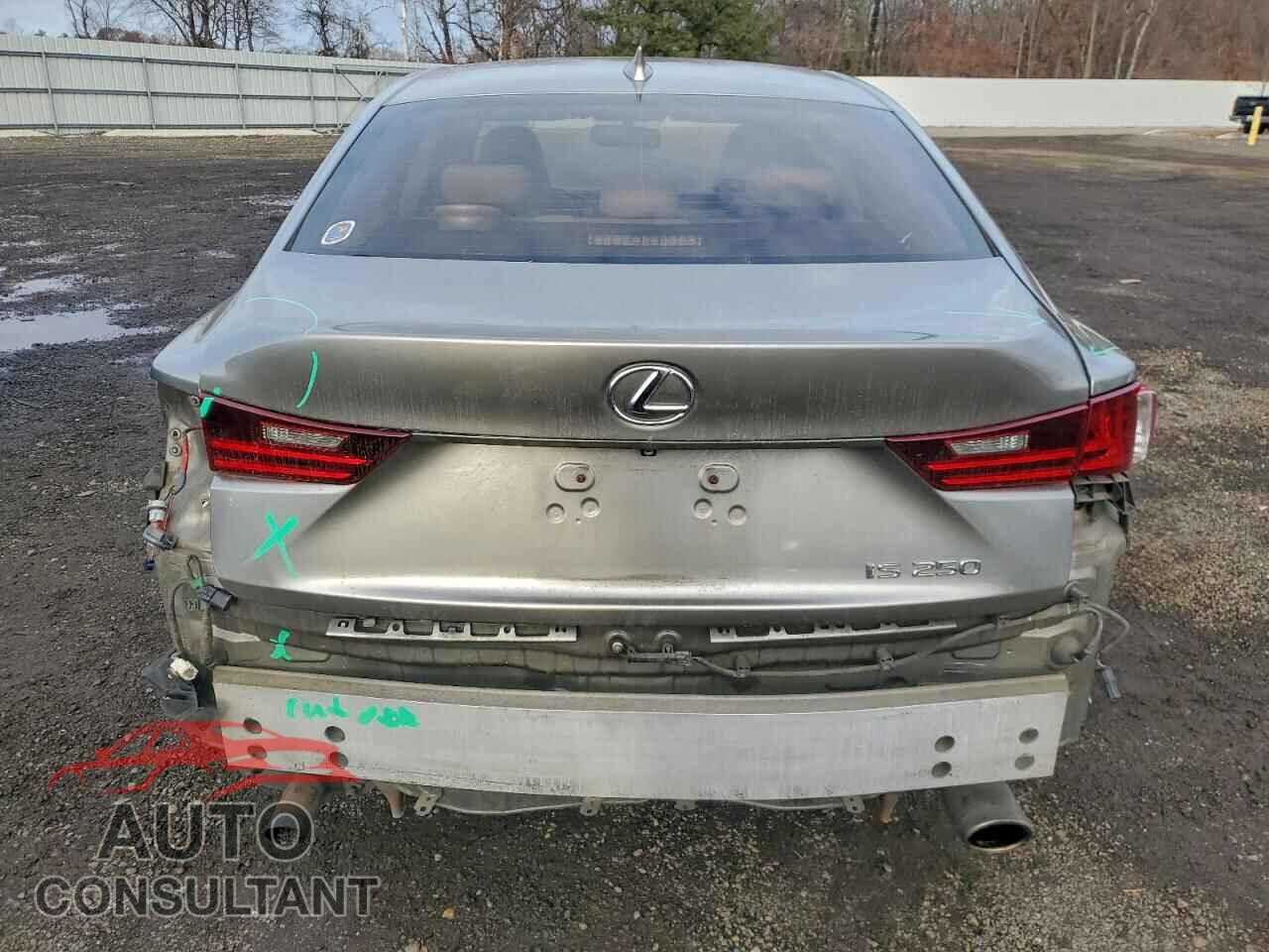 LEXUS IS 2014 - JTHBF1D22E5032532