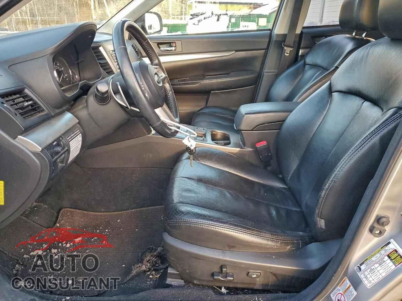 SUBARU OUTBACK 2010 - 4S4BRBCC3A3325768