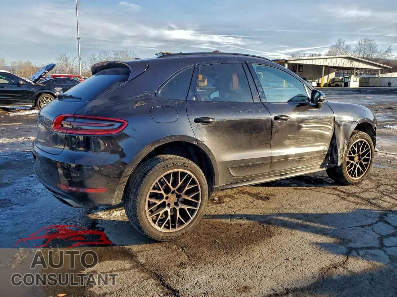 PORSCHE MACAN 2016 - WP1AF2A58GLB95345