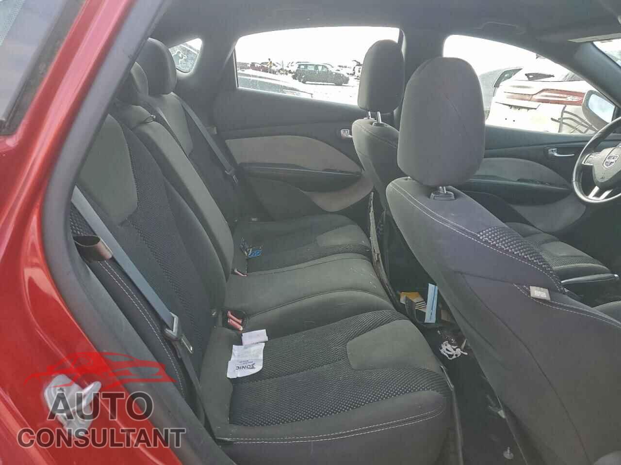 DODGE DART 2015 - 1C3CDFBB5FD421530