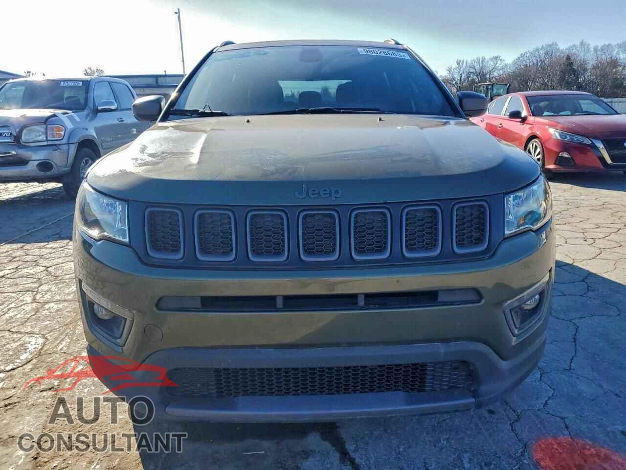 JEEP COMPASS 2021 - 3C4NJCEB2MT560819