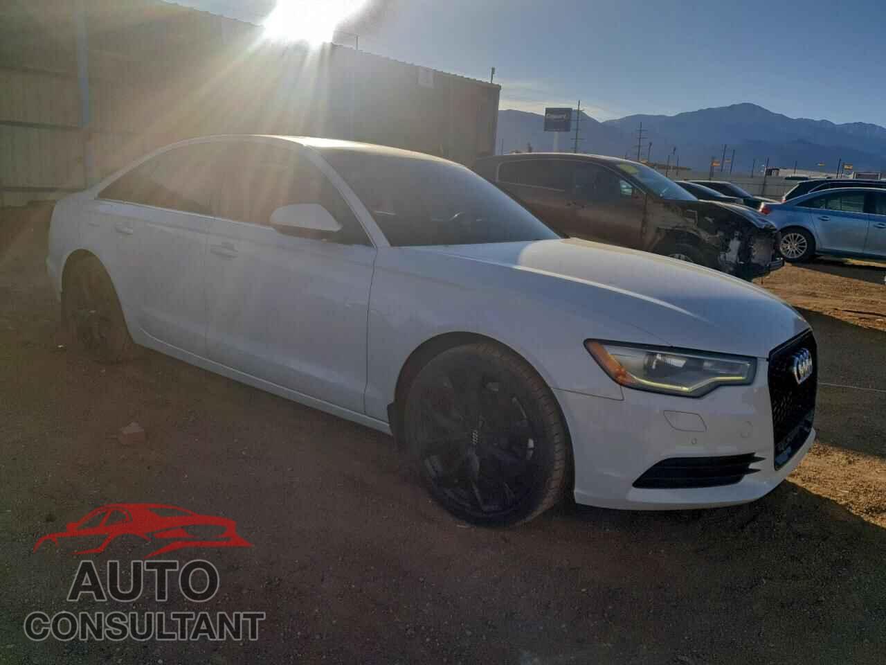 AUDI A6 2013 - WAUGFAFC5DN109886