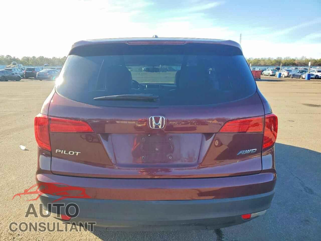 HONDA PILOT 2018 - 5FNYF6H50JB005075