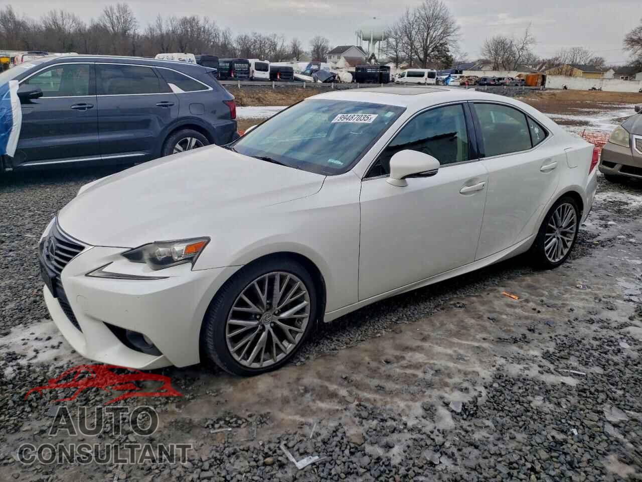 LEXUS IS 2014 - JTHCF1D24E5009435