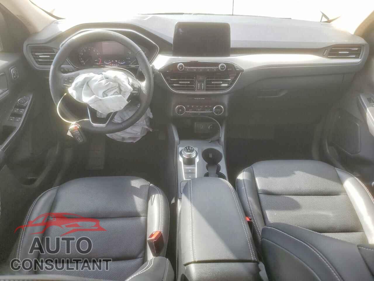 FORD ESCAPE 2020 - 1FMCU0H61LUA94070