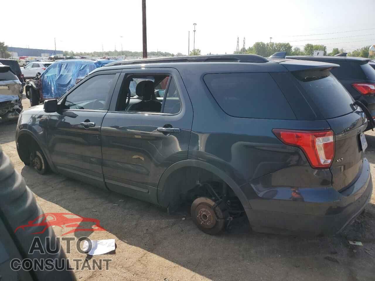 FORD EXPLORER 2017 - 1FM5K7DH6HGE36018