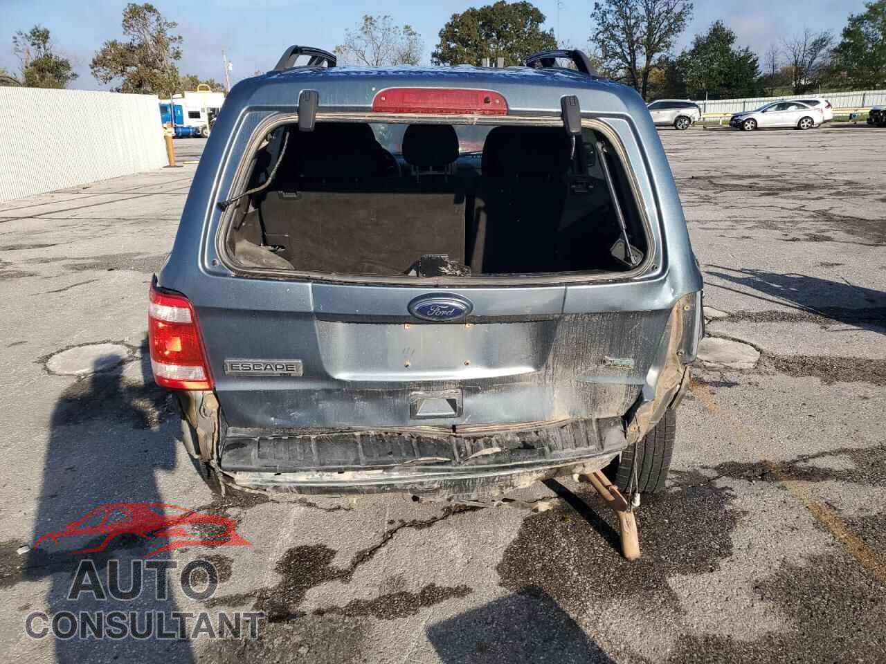 FORD ESCAPE 2010 - 1FMCU0DG2AKB07075